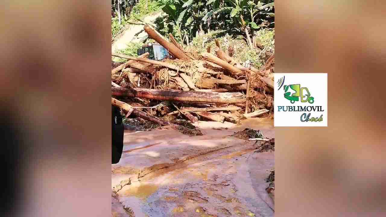 Bloqueo de la vía entre Tadó y Pereira por nuevo derrumbe