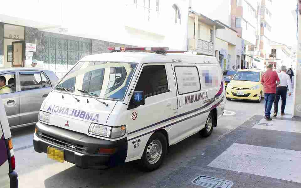 NOTA-1-FOTO-1-AMBULANCIAS