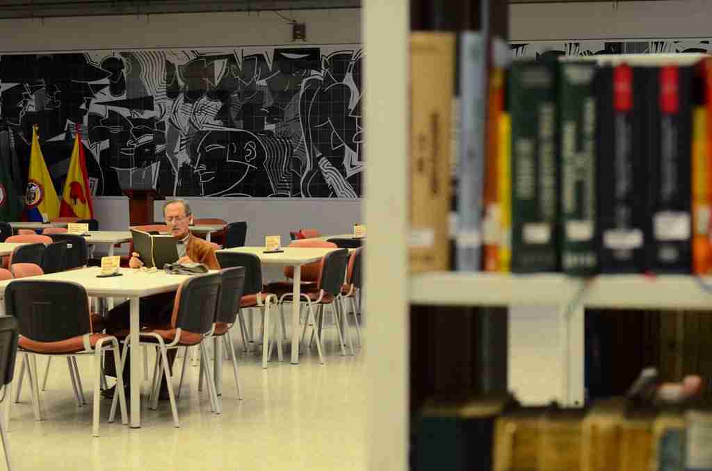 Escritores pereiranos homenajeados en la Semana del Idioma