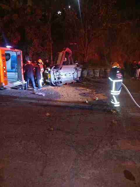 Aparatoso accidente de tránsito en la avenida 30 de Agosto