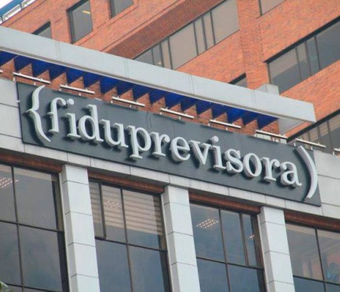 Renuncia el presidente de la Fiduprevisora tras controversia por cambio en el modelo de salud de profesores