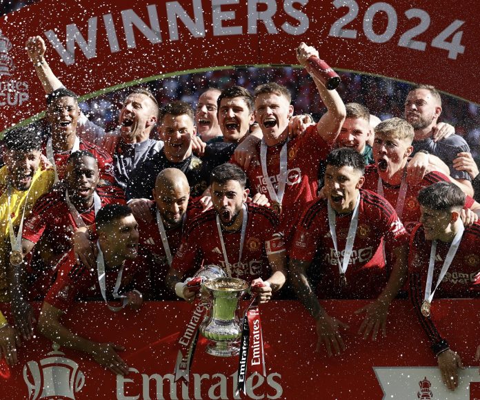 Manchester United sorprende al arrebatar el título de la FA Cup al Manchester City