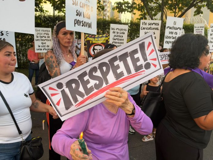 Plantón en Dosquebradas contra Matador por sus publicaciones sobre la primera dama de Colombia